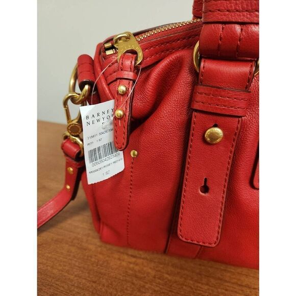 NWT Marc By Marc Jacobs Red Leather Turnlock Shoulder Crossbody - Picture 3 of 10